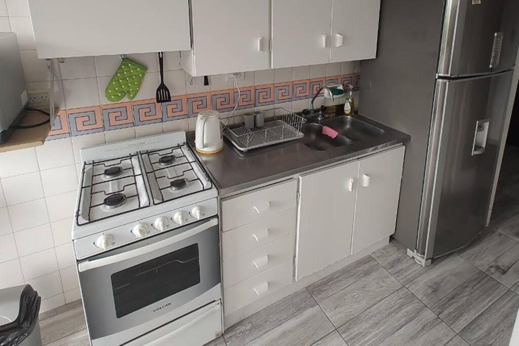 Piso Centrico 25 De Mayo-750 Apartamento